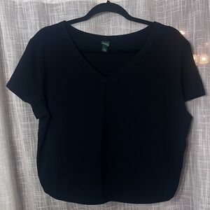 NEW WILD FABLE Black Crop Top V-Neck Shirt Size XXL Plain Black Tee Never Worn